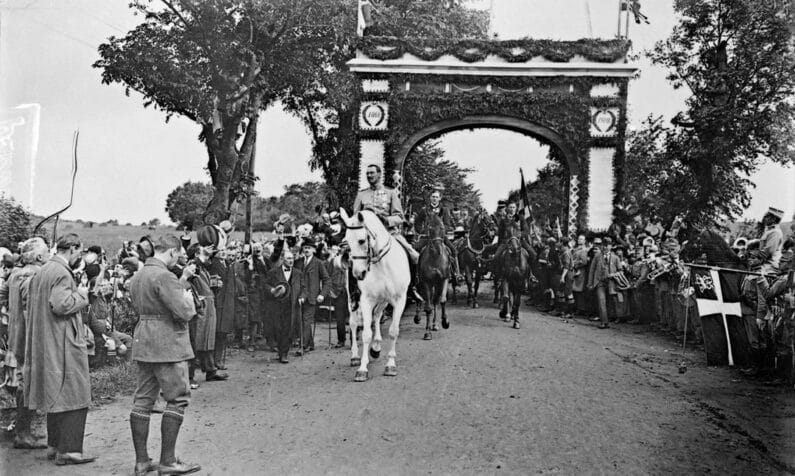Malgré Tout - historien om en hest, der kom til at symbolisere genforeningen af Sønderjylland med Danmark.